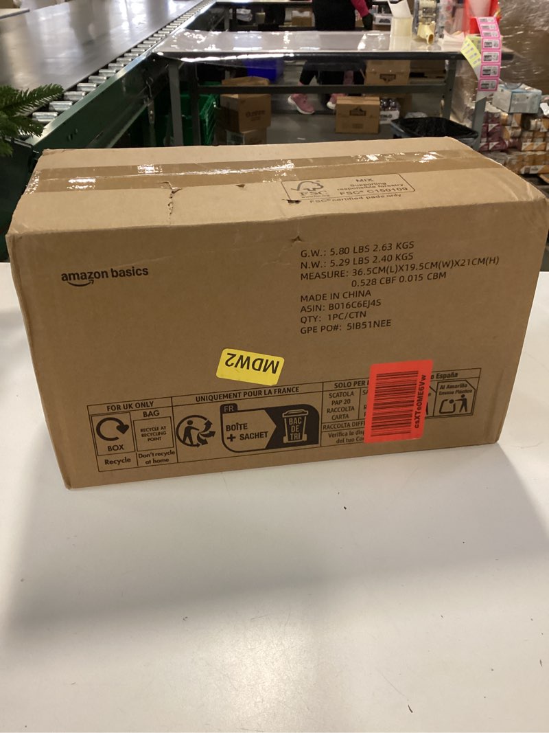 Condition photo showing New/Like New for Amazon Basics Puppy Pads with Quick-Dry 5-Layer Leak-Proof Design for Potty Training, X-Large Size 28 x 34 Inch, Pack of 40, Blue & White X-Large (40 Count)