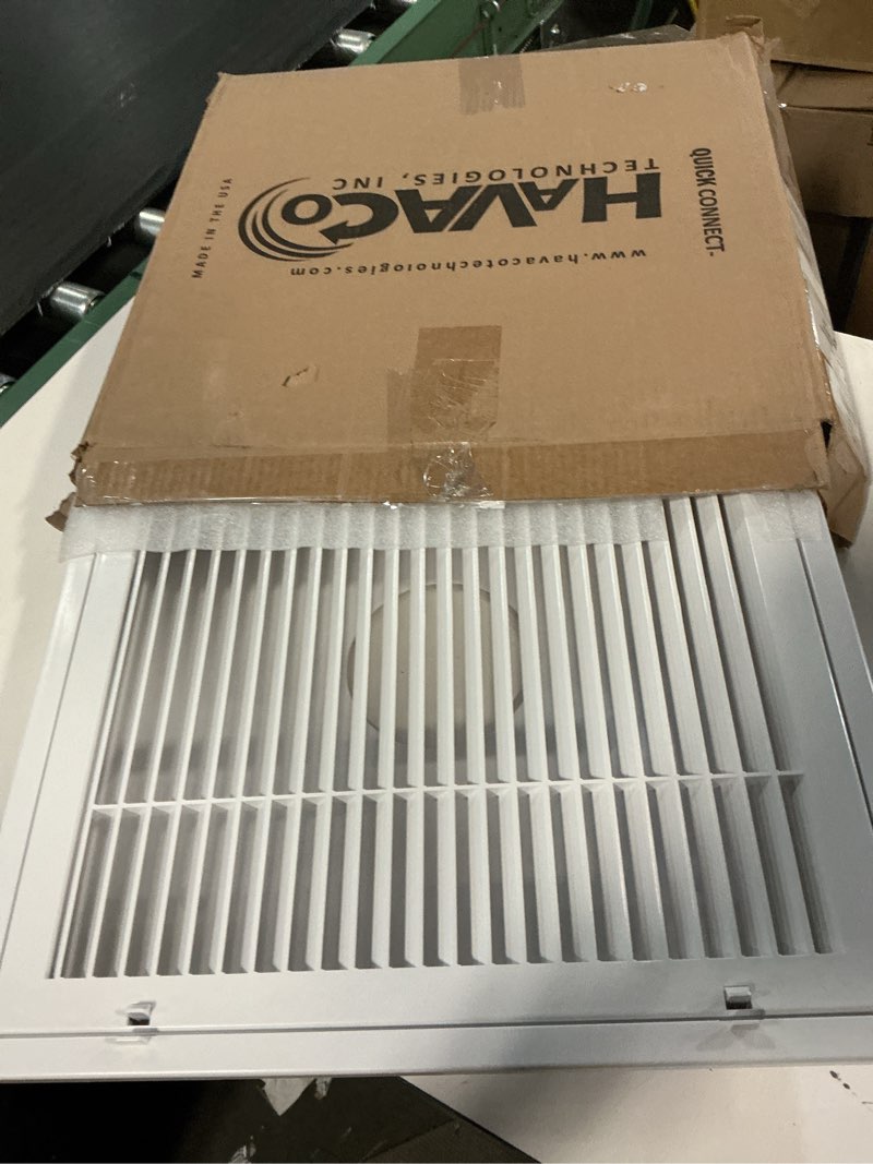 Condition photo showing New/Like New for ht-2x2-rtn quick connect 2 x 2 ft. plastic louvered return