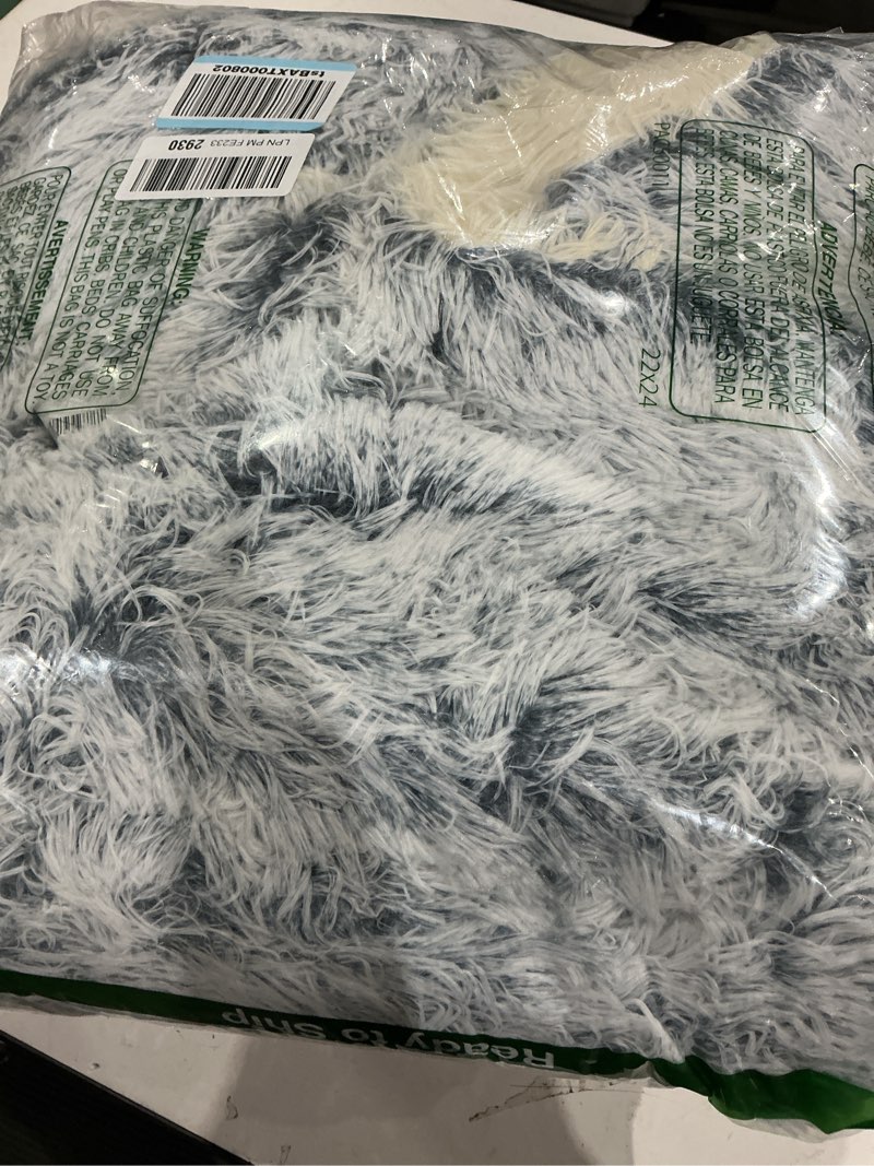 Condition photo showing Good Condition for shinhye plush fluffy hooded cat bed cave, cozy for indoor cats or small dogs - waterproof, washable, 2626inch, grey 26.0"l x 26.0"w x 6.5"th grey