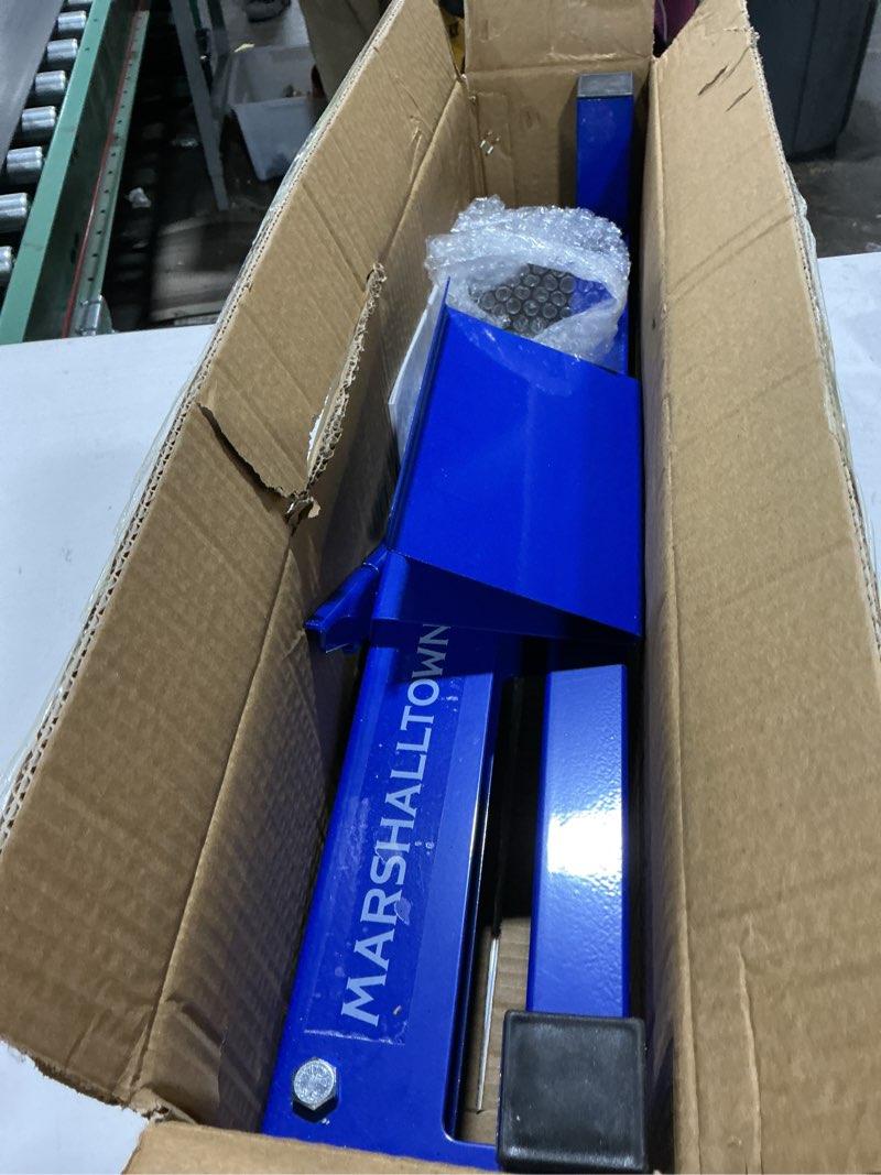 Condition photo showing Good Condition for MARSHALLTOWN 8.5 Inch Flooring Cross Cutter, Engineered For Laminate and Vinyl, Adjsutable, FCC85.