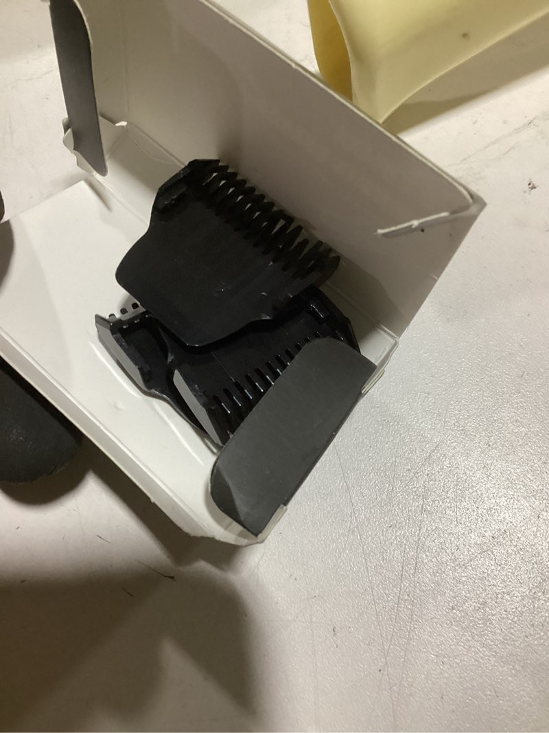 Condition photo showing Good Condition for 3 professional trimmer guards for manscaped the lawn mower 5.0 ultra - 7 cutting lengths from 1/18"-1/2" fit for manscaped lawn mower 5.0 trimmer replacement guards