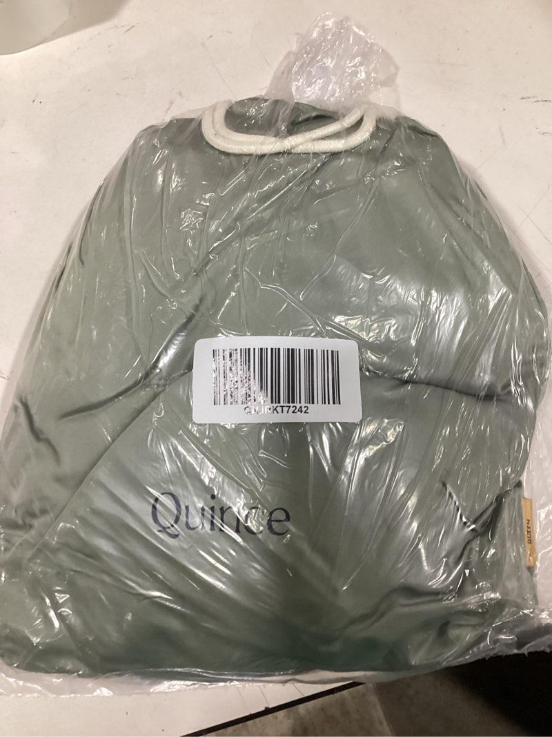 Condition photo showing Good Condition for sage green bamboo sheet set quince 