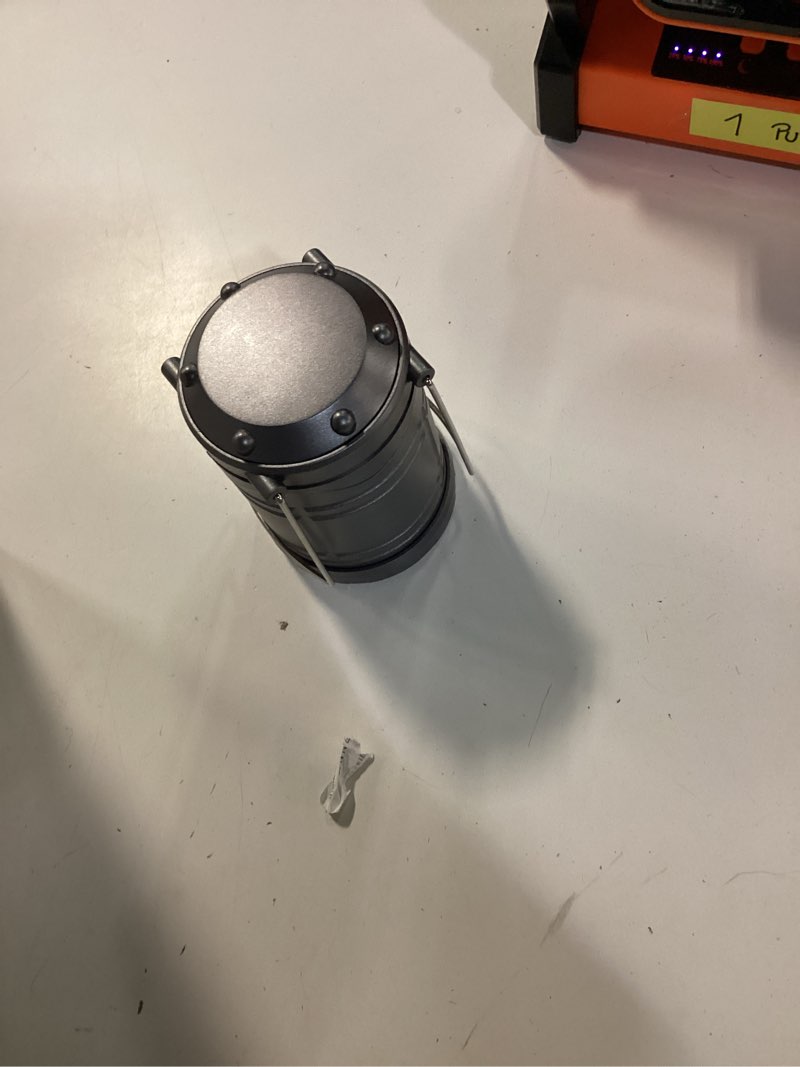Condition photo showing Good Condition for lanterns 4 pack