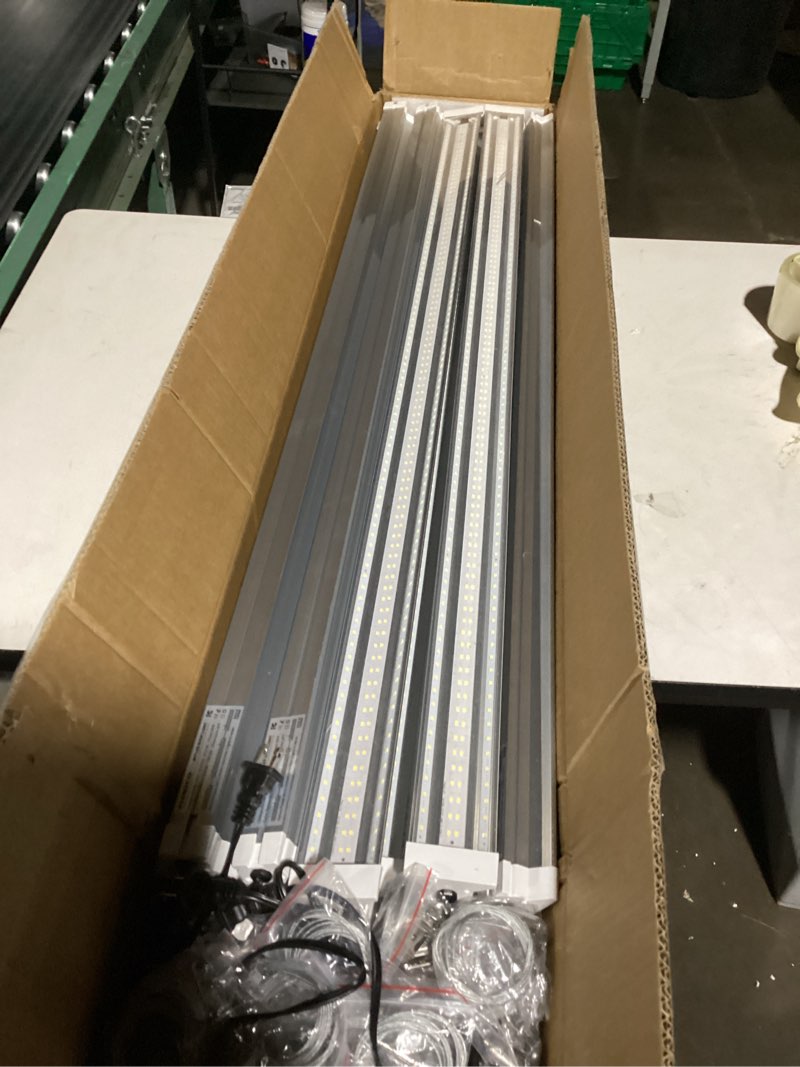 Condition photo showing Good Condition for Super Bright Upgrade 60W 4' LED Shop Lights 4FT 6 Pack| 9000LM 5000K 48 inch Linkable Ceiling Lighting LED Garage Lights With Plug in For Garage Lighting,Barns,Attics,Utility Room,Shed,Tool Room 60W-10PACK