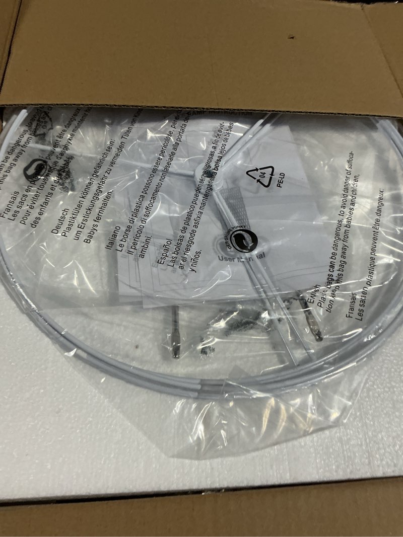 Condition photo showing Good Condition for BZZMMB White Table Lamps Set of 2, 28" Ceramic Lamps for Living Room with USB C+A Ports, Touch Lamps for Nightstand, 2 Bulbs Included 27.7"White+Bulbs