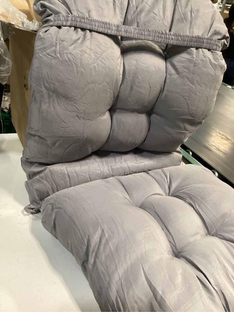 Condition photo showing Good Condition for 2 pcs rocking chair cushion, polyester patio rocking chairs cushions, waterproof outdoor chair cushions replacements with adjustable straps, patio chair cushions for sofa, couch adn garden