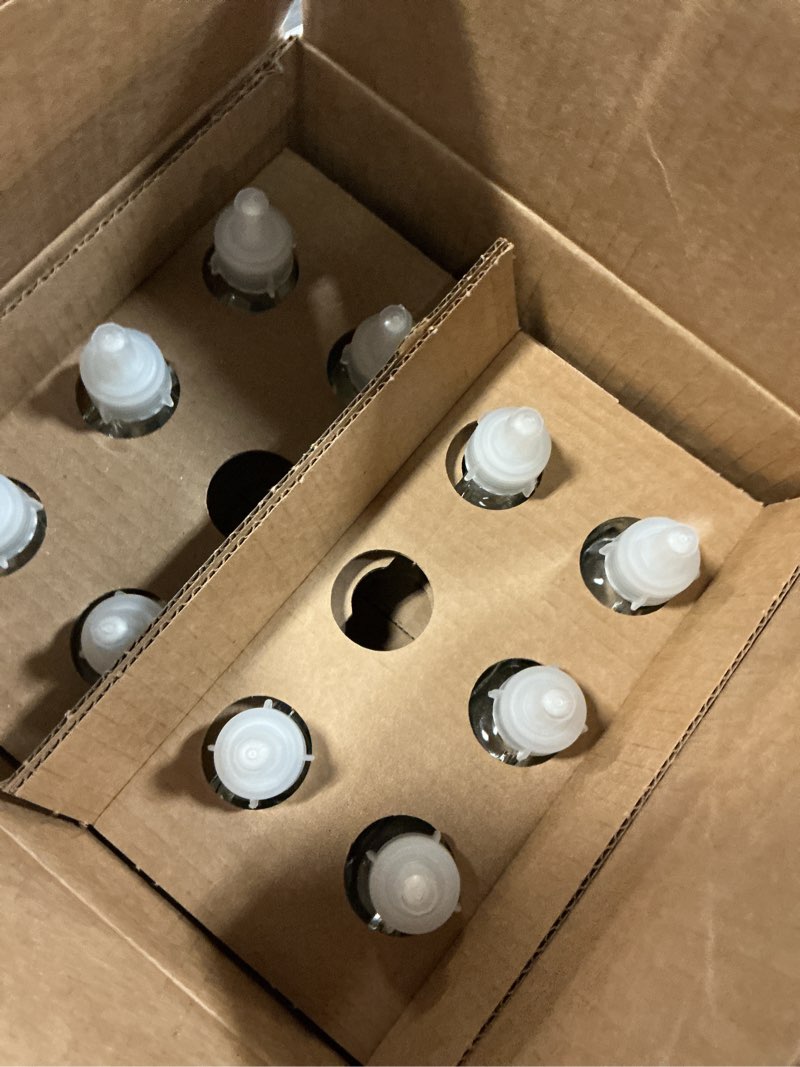 Condition photo showing New/Like New for air wick scented oils 0+10 fresh waters?