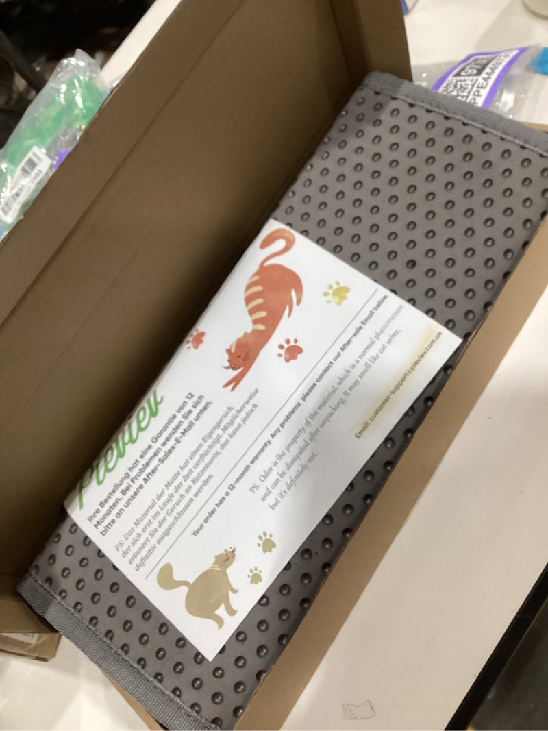 Condition photo showing New/Like New for Pieviev Cat Litter Mat Double Layer Waterproof Urine Proof Trapping Mat 1 Pack (Gray, 24x15 Inch (Pack of 1)) Gray 24x15 Inch (Pack of 1)