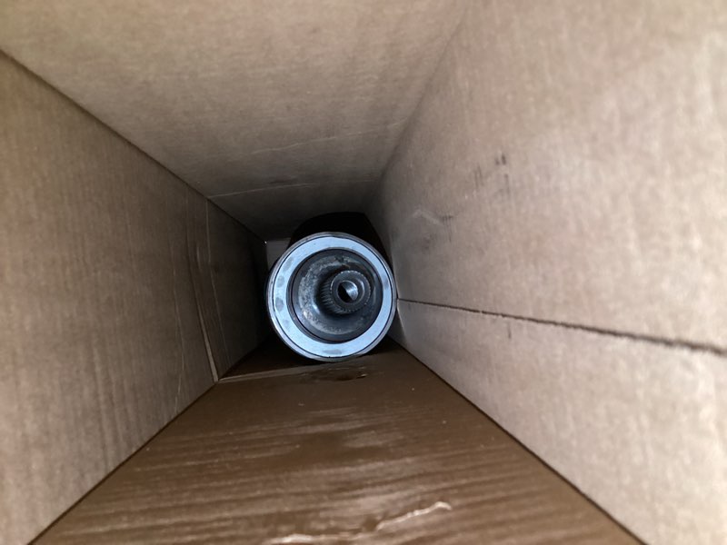 https://lotting-media.assets.bidfta.com/lotting_39686a31-bfd6-40d7-a5c7-88a4032ef150