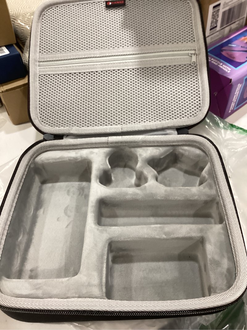 Condition photo showing Good Condition for xanad hard case for zoom h6 all/zoom h6 six-track/zoom h6essential / zoom h4essential portable recorder