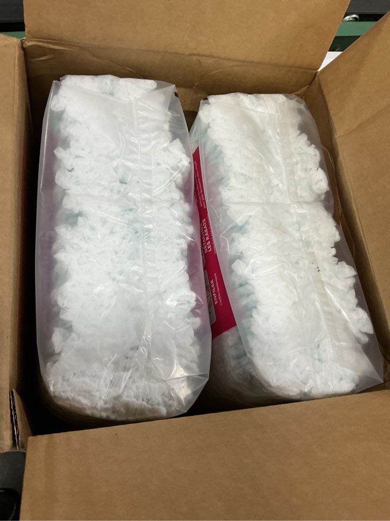 Condition photo showing New/Like New for Pampers Diapers - Cruisers 360 - Size 4, 64 Count, Babyproof up to 100% Leakproof Pull-On Diaper Size 4 64