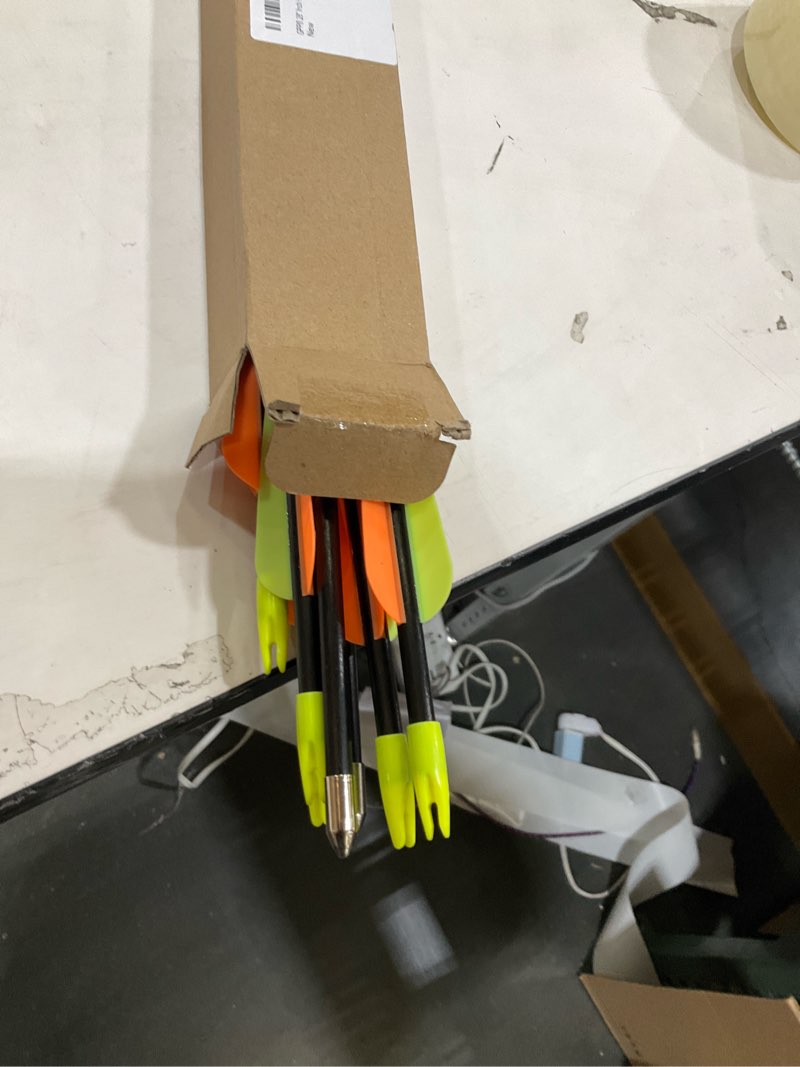 Condition photo showing Good Condition for GPP 28-inches Fiberglass Archery Target Arrows - Practice Arrow or Youth Arrow for Recurve Bow 12 Black Arrows