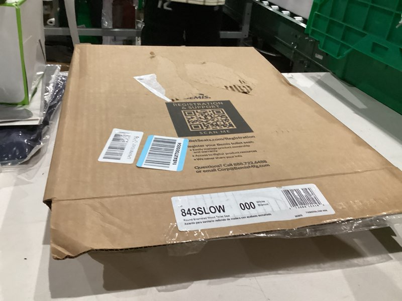 Condition photo showing New/Like New for Mayfair Linden Slow Close Toilet Seat, Non Slip Heavy Duty Wood, Easy Install, Round, White Round Traditional Hinge