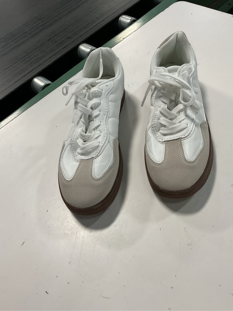Condition photo showing Good Condition for (size 44]ecetana sneakers for women casual walking shoes comfortable lace up slip on women's fashion sneakers