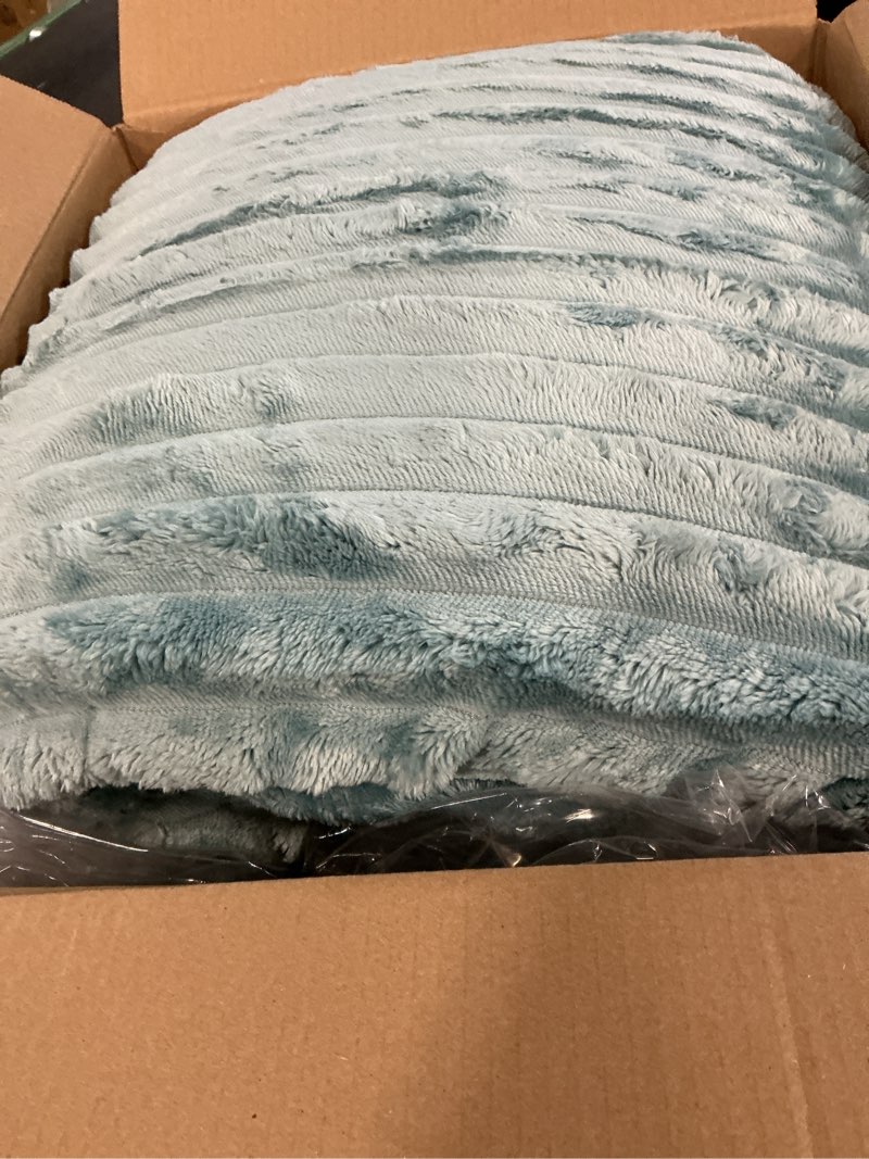 Condition photo showing Good Condition for bedsure king comforter - gentlesoft™ 3 pieces double-side fleece fluffy mineral blue comforter set, cozy striped room decor aesthetic, luxury king size bedding with 2 pillowcases, 104x90 inches king (104" x 90") 14 - mineral blue