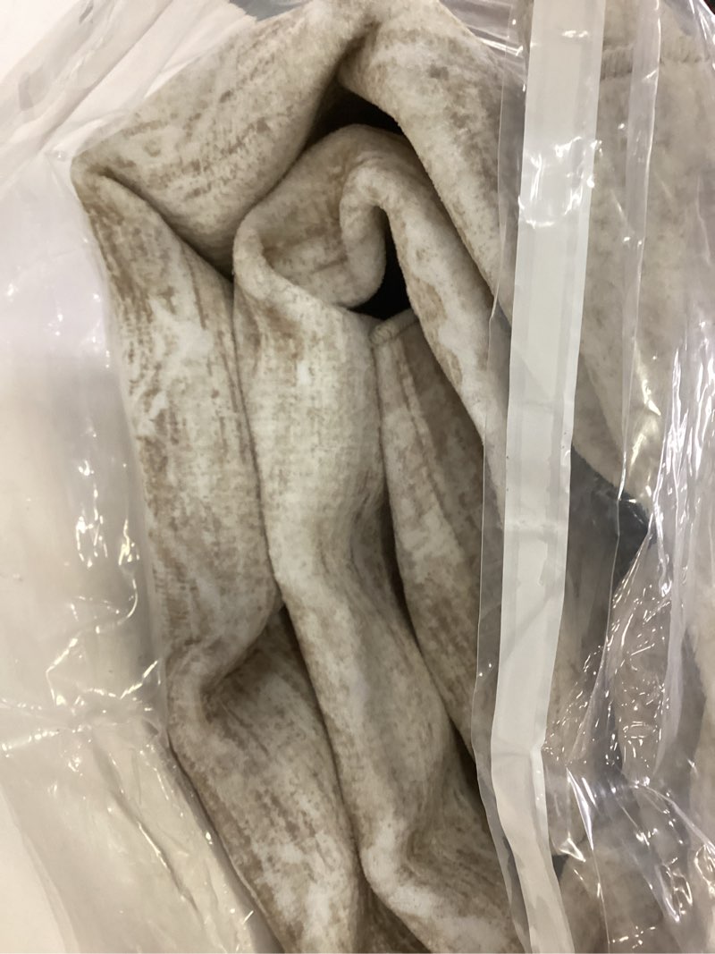 Condition photo showing Good Condition for Living Room Rugs 8x10: Washable Moroccan Geometric Boho Rug Farmhouse Non Slip Stain Resistant Large Rug Low Pile Soft Carpet for Bedroom Dining Room Children Room (Beige,8'x10') Beige 8' x 10' (Rectangular)