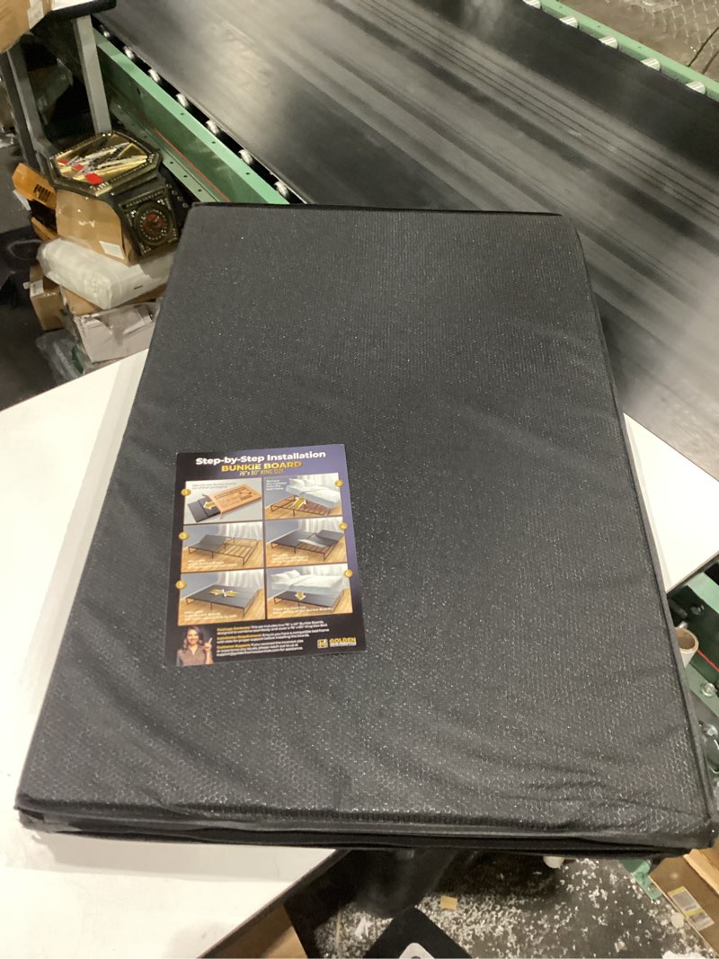 Condition photo showing New/Like New for golden home essentials premium 10mm king size bunkie board (76" x 80") – slim low-profile mattress support – quiet, moisture-resistant, lightweight bed board for platform & slatted frames king (76x80'')