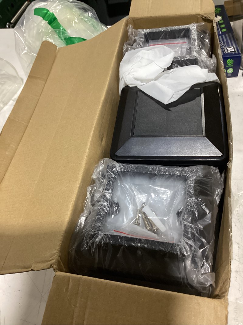 Condition photo showing New/Like New for sumaote solar post cap lights, 120 lumen 3000k warm white led for 3x3 metal/vinyl & 4x4 wood posts, ip65 waterproof outdoor garden fence deck lighting, dusk-to-dawn auto on/off (6 pack) 6 pack black shell