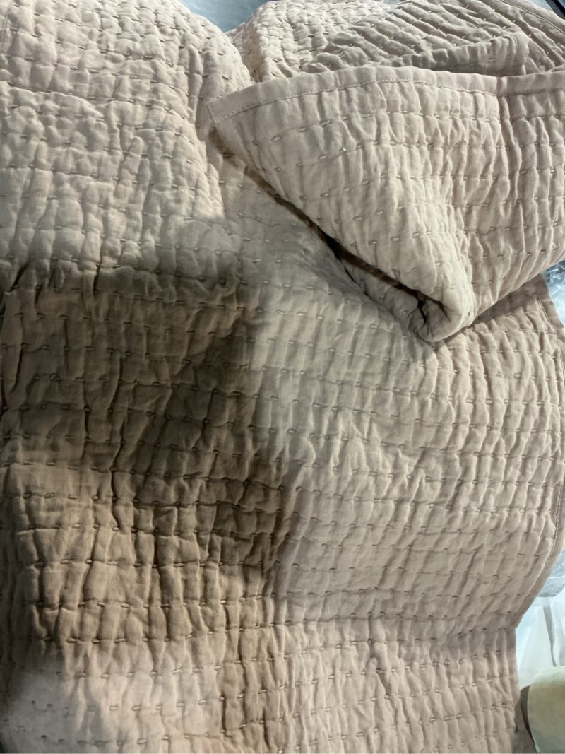 Condition photo showing Good Condition for organic cotton hand stitched quilted sham set