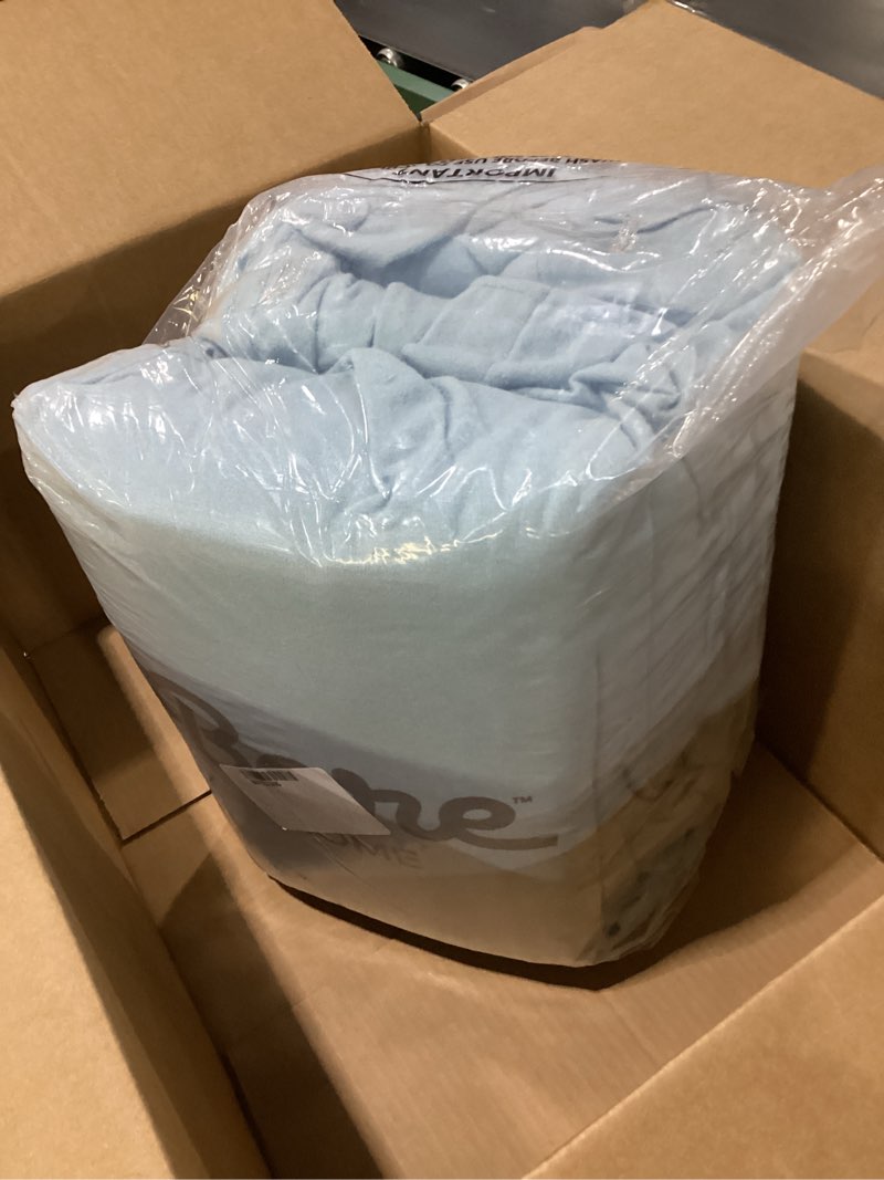 Condition photo showing Good Condition for Bare Home Flannel Sheet Set 100% Cotton, Velvety Soft Heavyweight - Double Brushed Flannel - Deep Po