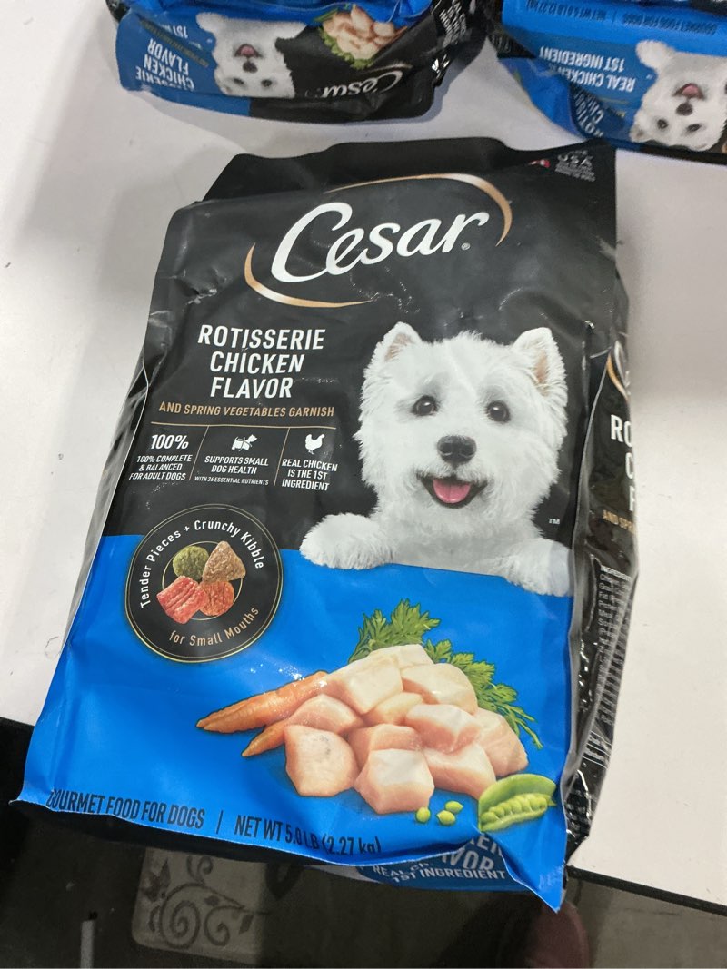 Condition photo showing New/Like New for (BEST BY:04/22/26) Cesar Rotisserie Chicken, Carrot, Pea and Vegetable Flavor Small Breed Dry Dog Food - 5lbs