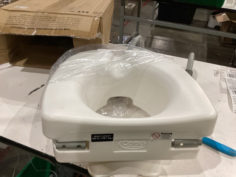 Condition photo showing Good Condition for carex e-z lock raised toilet seat with handles, 5" toilet seat riser with arms, handicap raised toilet seat for seniors and elevated toilet seat 1 count (pack of 1) adjustable,elongated