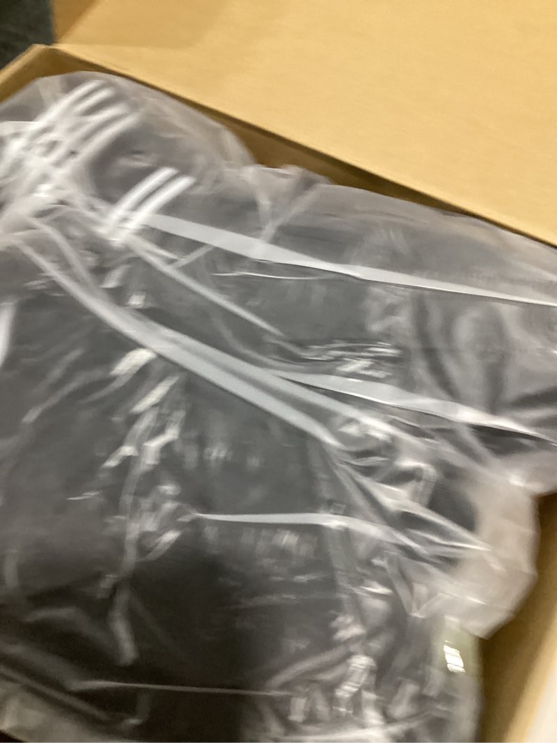 Condition photo showing Good Condition for Weighted Vest, 12lbs/16lbs/20lbs/30lbs/40lbs Odorless, 6 Straps Size Adjustable for Woman Men, running, walking, Jogging, Workout Strength Training (Weight Not Adjustable) Black 12 lb