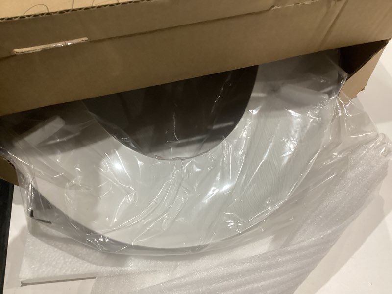 Condition photo showing New/Like New for American Standard 5503A00B.020 Transitional Slow-Close Elongated Front Toilet Seat, White