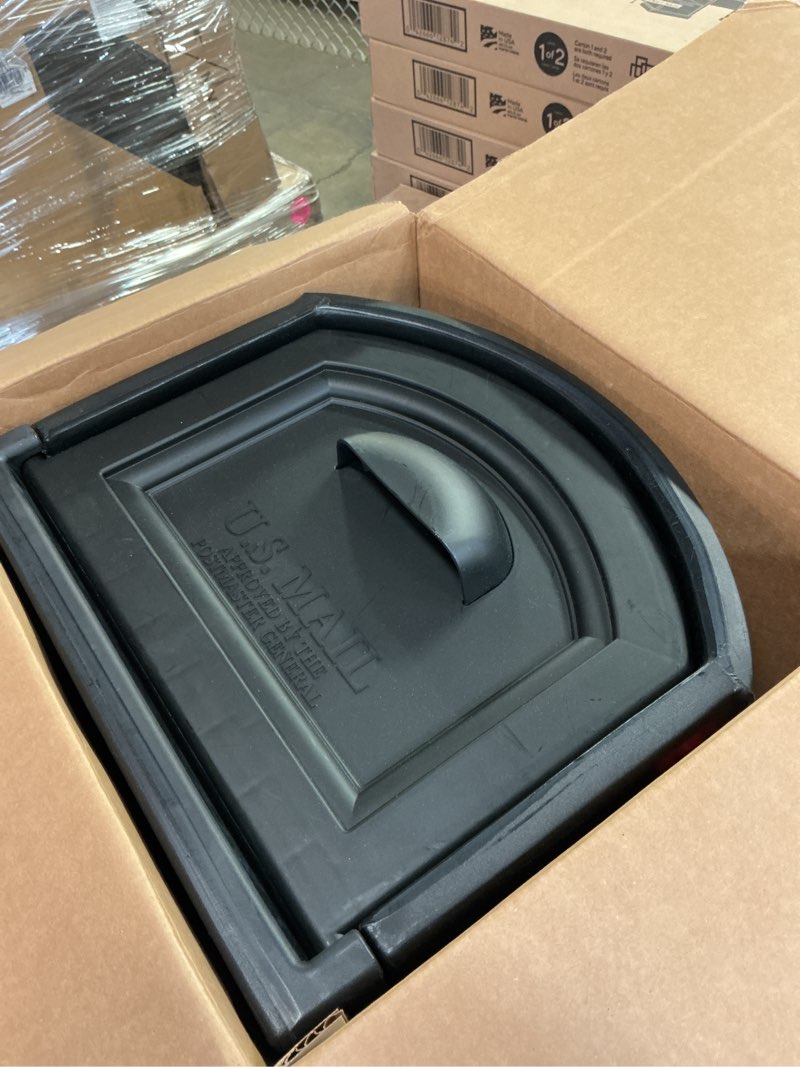Condition photo showing Good Condition for town-to-town xl post-mount mailbox - onyx black