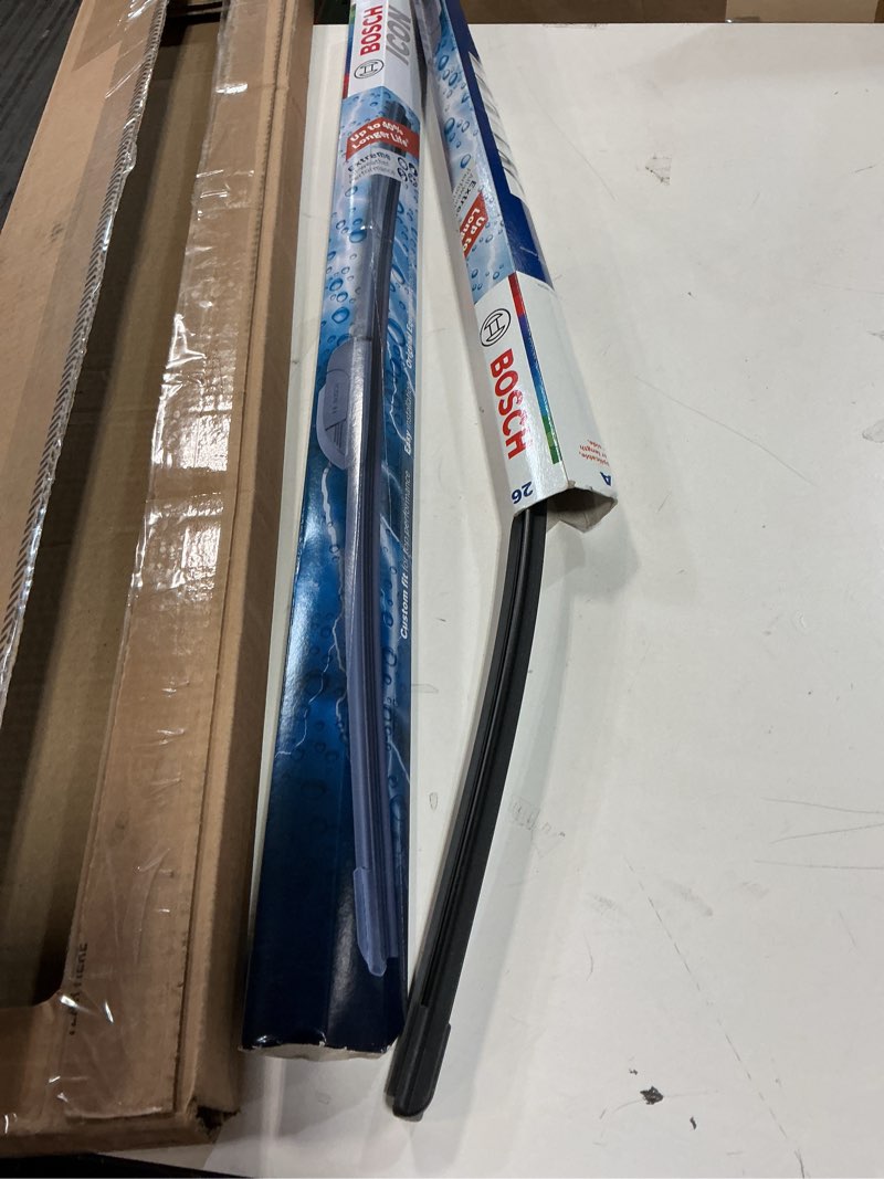 Condition photo showing Good Condition for BOSCH 26A20A ICON Beam Wiper Blades - Driver and Passenger Side - Set of 2 Blades (26A & 20A) Front (26A & 20A) ICON Combo Pack (Front)