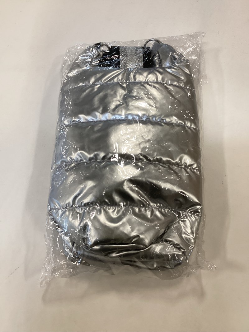 https://lotting-media.assets.bidfta.com/lotting_39cec1a3-4c3b-428a-8005-9371fad49d6a
