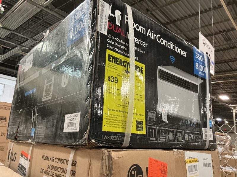 Condition photo showing New/Like New for LG - 340 Sq. Ft. 8,000 BTU Smart Window Air Conditioner - White