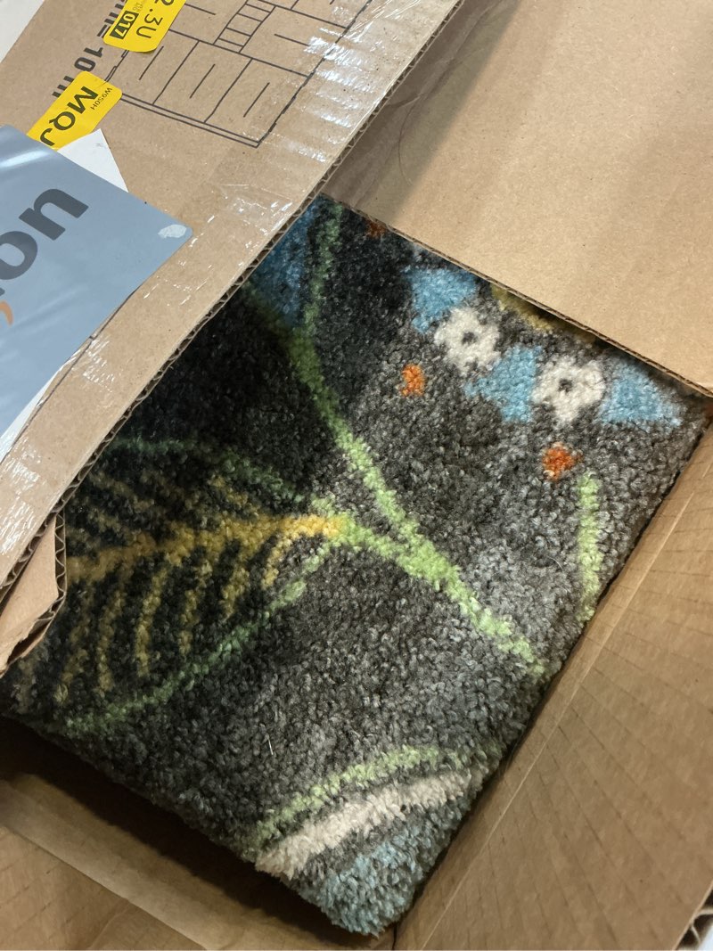 Condition photo showing Good Condition for Maples Rugs Reggie Floral Kitchen Rug - Made in USA - Washable, Non Slip Indoor Carpet for Entryway, Foyer, Kitchen, and Bathroom, 2'6 x 3'10, Dark Grey 2'6" x 3'10" (Rectangular) Dark Grey