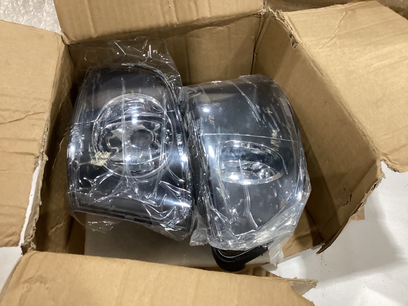 Condition photo showing Good Condition for fog lights for 2007-2013 bmw 3 series e92 e93, 328i 328xi 335i 335is 335xi all for convertible coupe only oem style clear 2pcs