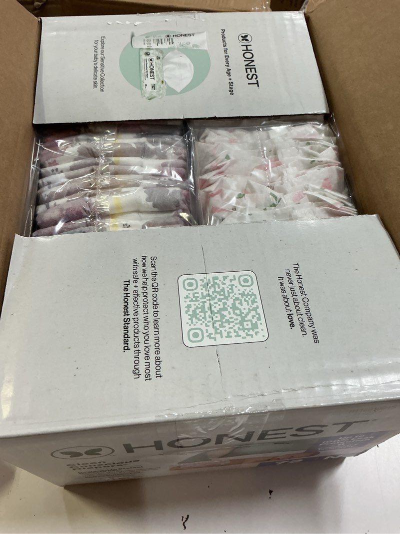 Condition photo showing New/Like New for the honest company comfort dry disposable diapers for sensitive skin, hypoallergenic, rose blossom + tutu cute, club box size newborn 72 count newborn (72 count) rose blossom + tutu cute