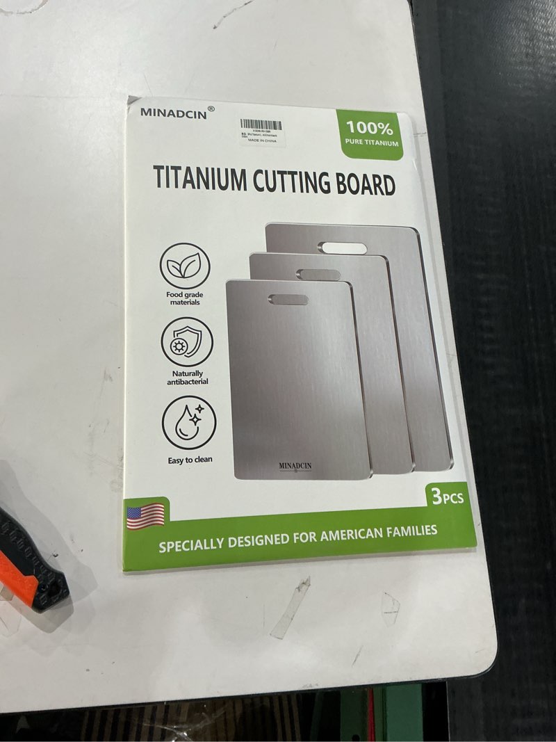Condition photo showing New/Like New for 3Pcs Titanium Cutting Boards For Kitchen, 100% Pure Cut Titanium Cutting Board, Food Grade Quality, Double-sided non-toxic, Easy To Clean, Dishwasher Safe And Will Not Absorb Odors (12L*9W)+(14L*10W)+(18L*12W)