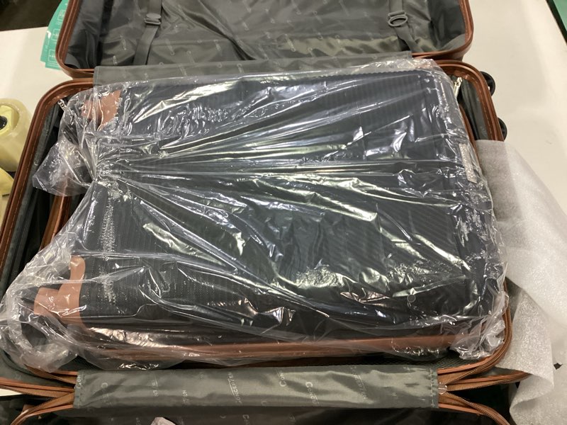 Condition photo showing Good Condition for Travelhouse Luggage Sets 3 Piece PP Suitcase Set Hardside Spinner Wheel Luggage Clearance Lightweight TSA Lock for Travel, Business (similar)