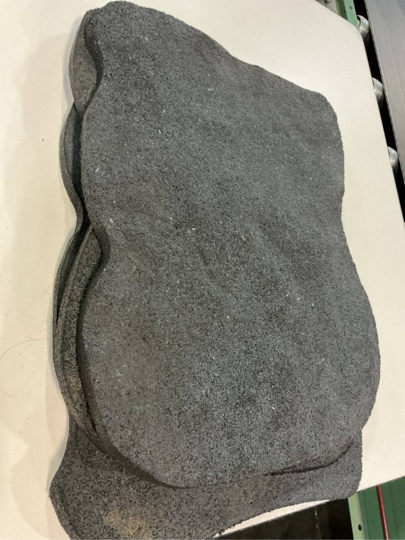 Condition photo showing Good Condition for 5 pcs rubber stepping stones outdoor non slip garden walkway stones?for yard lawn patio pathway grey stepping stone,rubber stepping stones outdoor