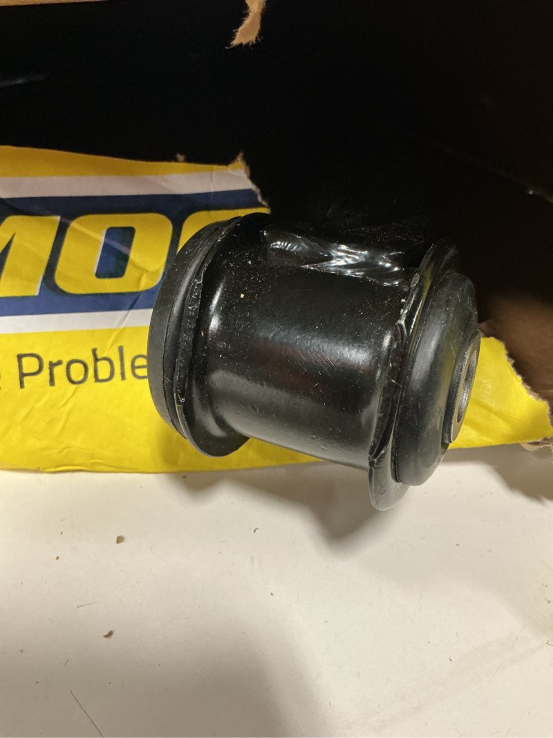 Condition photo showing Good Condition for moog rk623299 front right lower suspension control arm and ball joint assembly for chevrolet silverado 1500