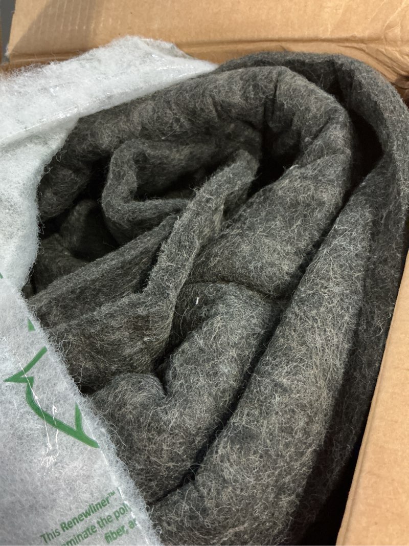 Condition photo showing As Is for vevor rug pad 1/2" thick 72" x 48", area rug pad dual surface protective cushioning carpet pad, polyester felt + latex, 1-2? area carpet padding rug cushion for all floors(without slip resistance) 4' x 6' (rectangular)