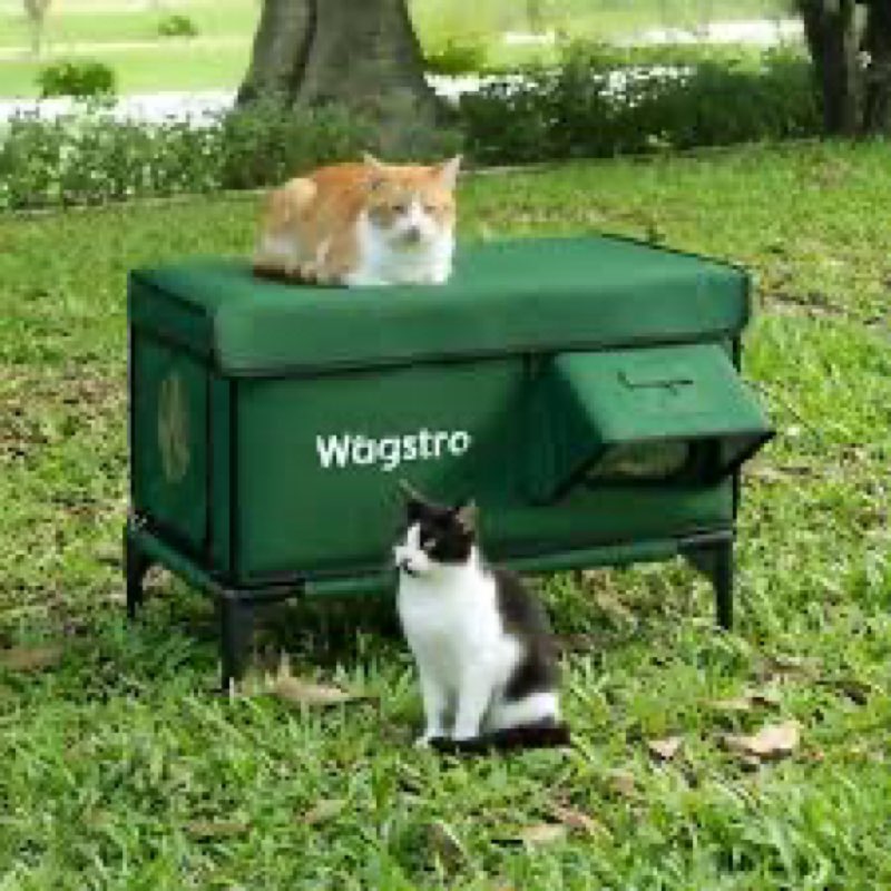 Wagstro Heated Cat House for Outside with Smart Pet Camera, Highly Elevated with Escape Door, Insula
