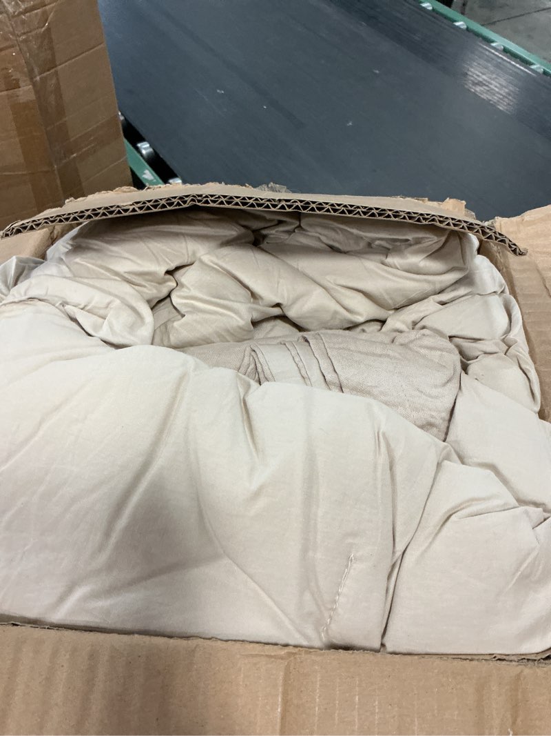 Condition photo showing Good Condition for david's home cotton muslin comforter set, king size ultra?soft breathable summer bedding, 3pcs lightweight 100% cotton cover with polyester fill, 1 linen?like comforter & 2 pillow shams, natural natural king (104"x90")