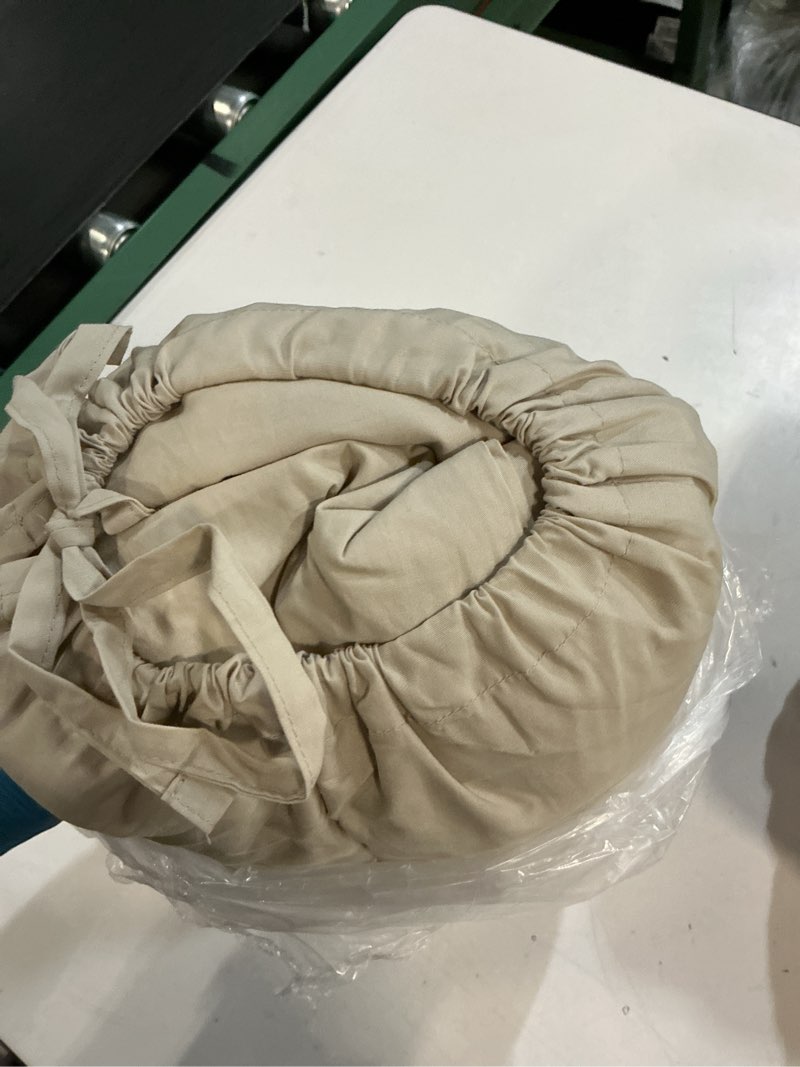 Condition photo showing Good Condition for organic crisp percale deluxe bedding bundle, queen, toffee