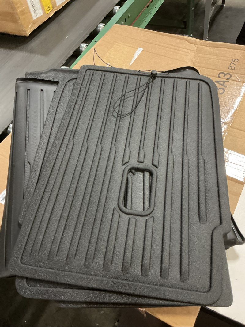 Condition photo showing New/Like New for Cargo Mat with Backrest Protection for 2025 2026 Tesla Model Y Juniper 5 Seat, TPE All Weather Protection Cargo Liner with Velcro Rear Seats Backrest car Cargo Protector Plate Accessories-Black For juniper 2-ni-1 cargo mat