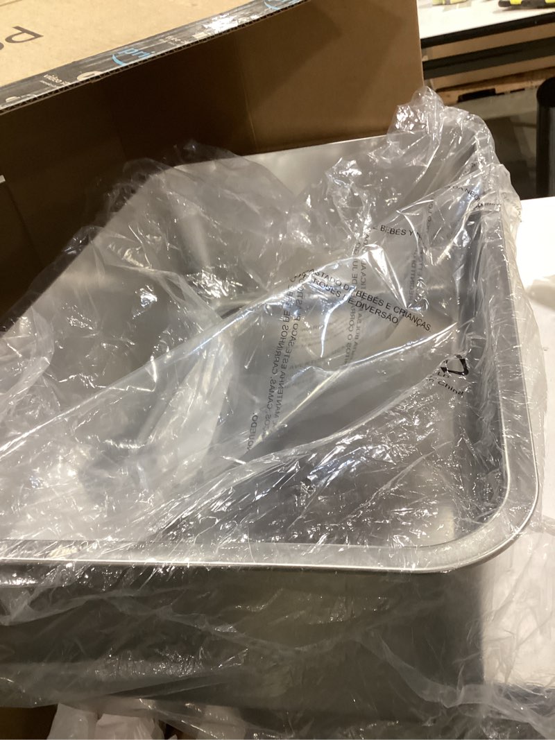 Condition photo showing New/Like New for IKITCHEN Stainless Steel Cat Litter Box, Large Metal Litter Box for Cats, Never Absorbs Odors,Stain Free, Rustproof, Non Stick Smooth Surface, Anti-Slip Rubber Bottom, 23.5" L x 15.5" W x 8" H