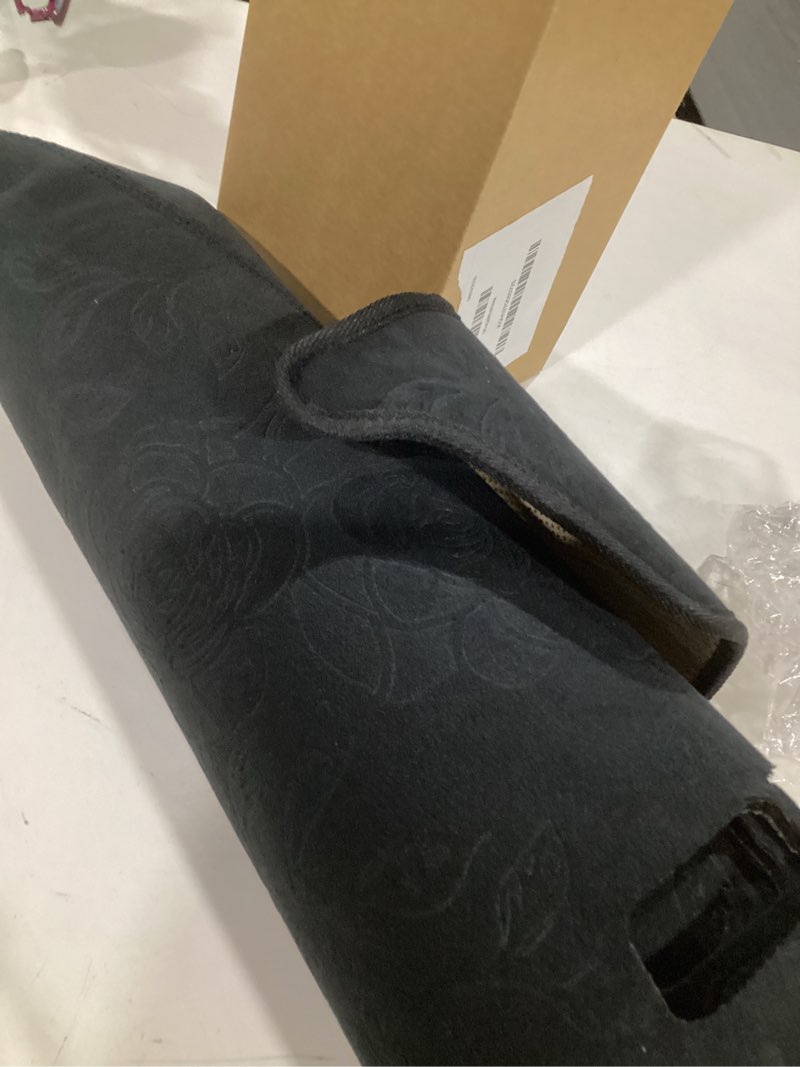 Condition photo showing Good Condition for dashboard cover dash mat fit for 2012-2007 le-xus es es240 es350 (for left hand drive),car dash board mat anti-glare carpet,non-slip pad sunshield protector (flannel) black embossed fit 07-12 es350 - (black)