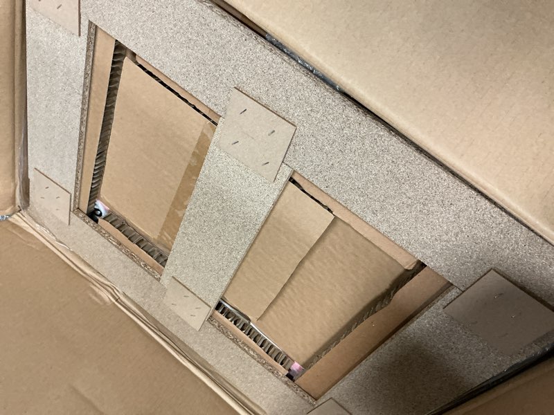 Condition photo showing Good Condition for glacier bay huckleberry 24 in. w x 19 in. d x 34.5 in. h bath vanity in weathered tan with white cultured marble top
