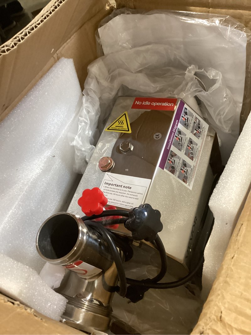 Condition photo showing Good Condition for vevor commercial electric meat grinder, 5 lbs/min capacity, #8 industrial meat mincer with 2 stainless steel blades, 2 grinding plates, 600w heavy-duty sausage maker stuffer, for kitchen, restaurant #8-300lb/h