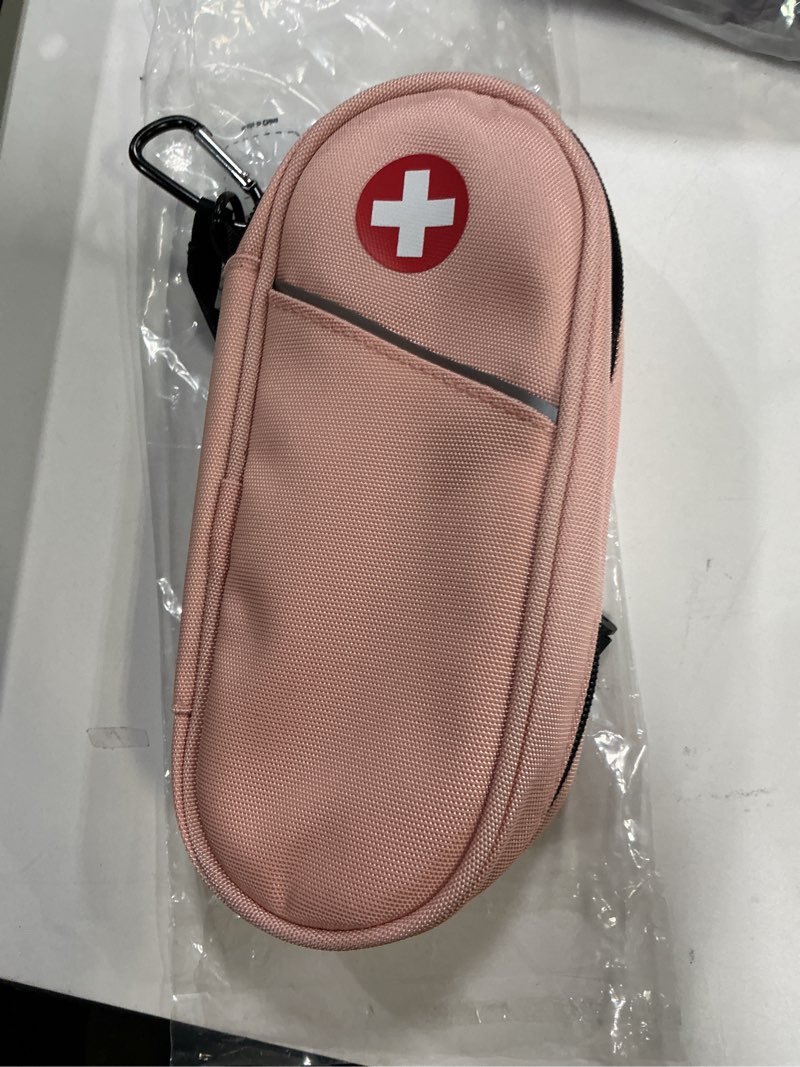 Condition photo showing Good Condition for SITHON EpiPen Medical Carrying Case Insulated, Travel Medication Organizer Bag Emergency Medical Pouch Holds 2 EpiPens, Asthma Inhaler, Anti-Histamine, Auvi-Q, Allergy Medicine Essentials, Pink