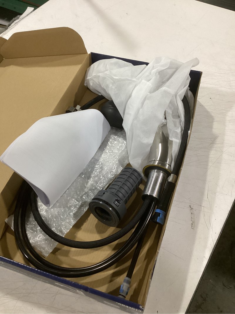 Condition photo showing Good Condition for project source everfield stainless steel single handle deck-mount pull-out kitchen faucet with sprayer (includes deck plate)